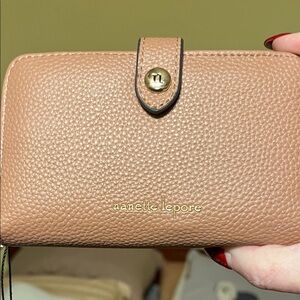 NWT Nanette Lepore Tan Faux Leather Wallet